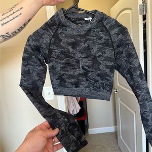 Cropped Black & Gray Camouflage Sweatshirt